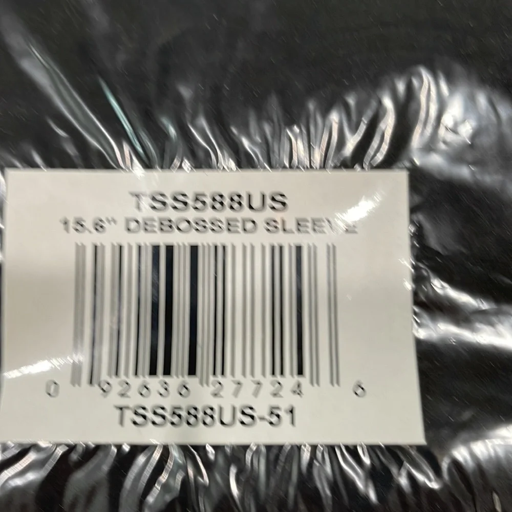 Targus Debossed Neoprene Laptop Sleeve New in bag!!! 2 bags!